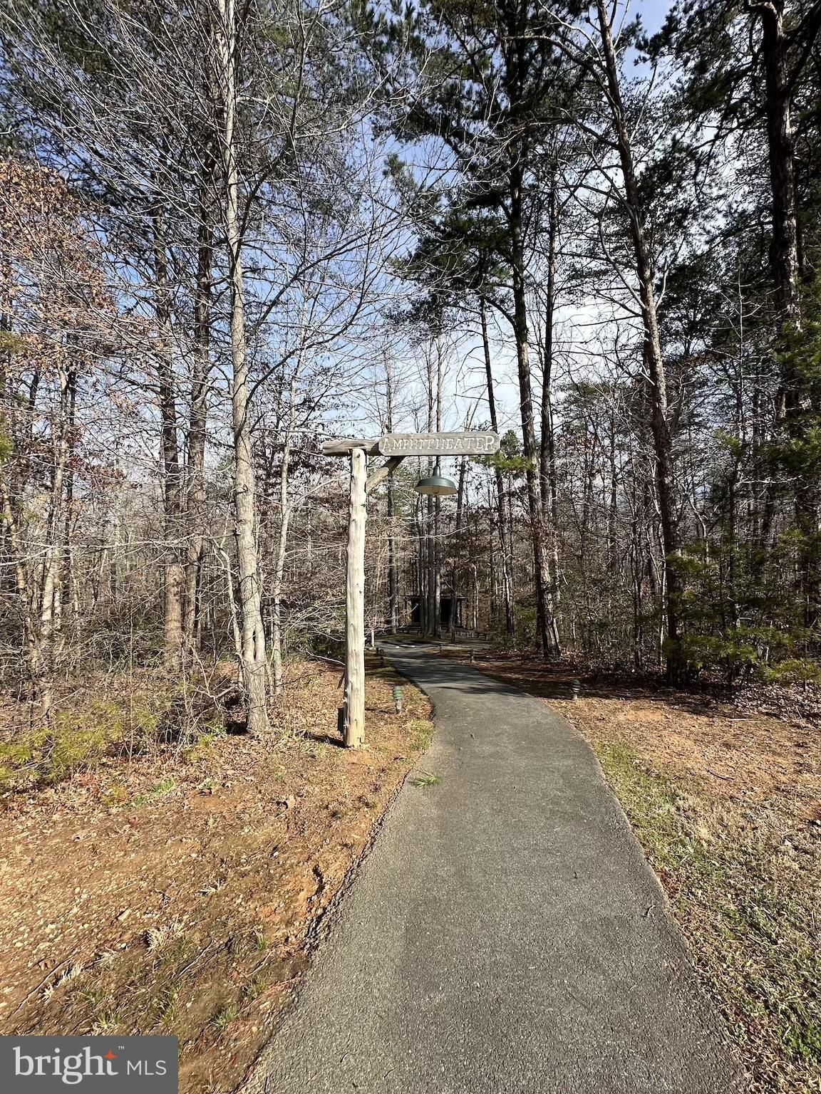 SHENANDOAH CROSSING - Land