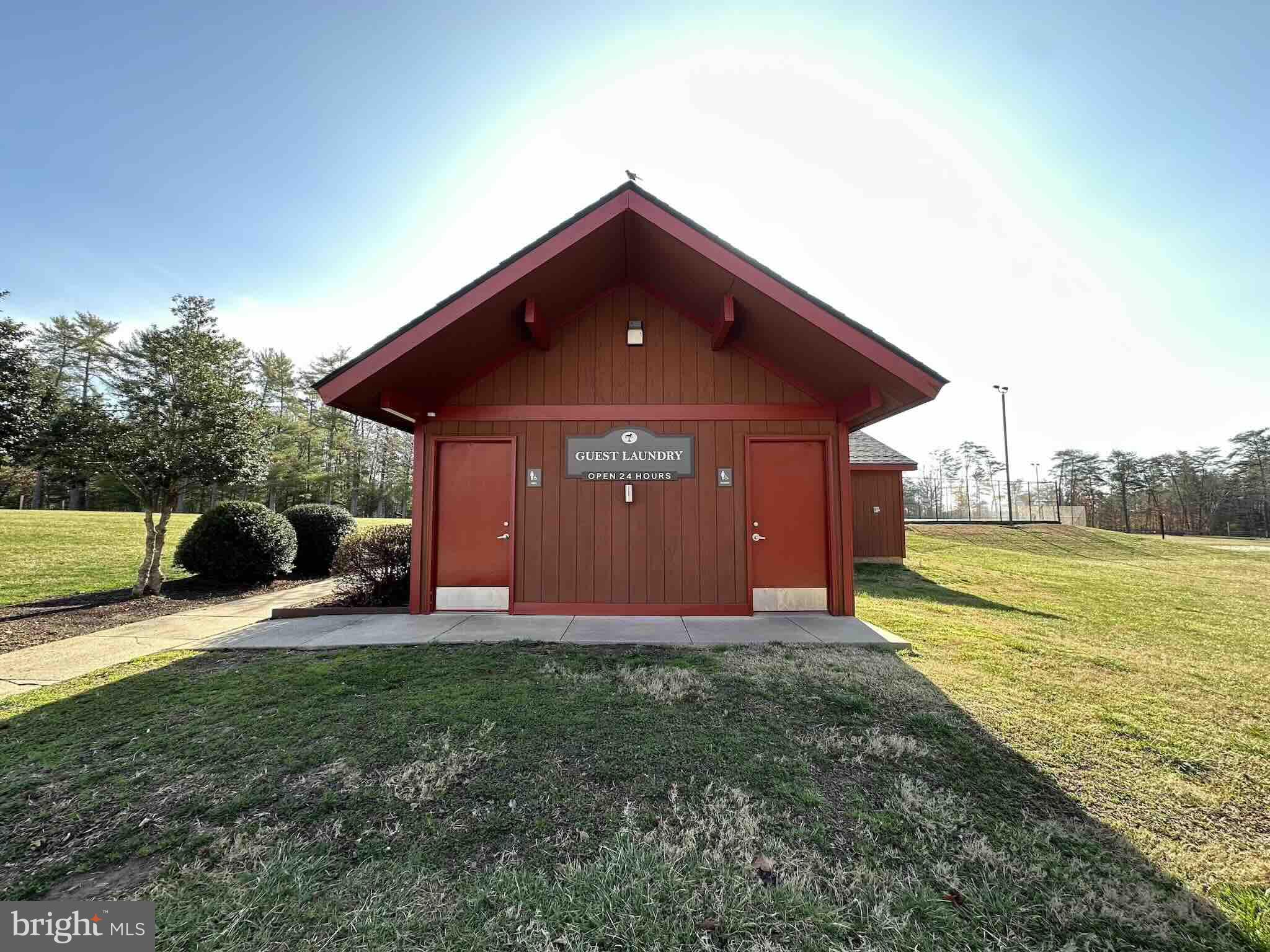 SHENANDOAH CROSSING - Land