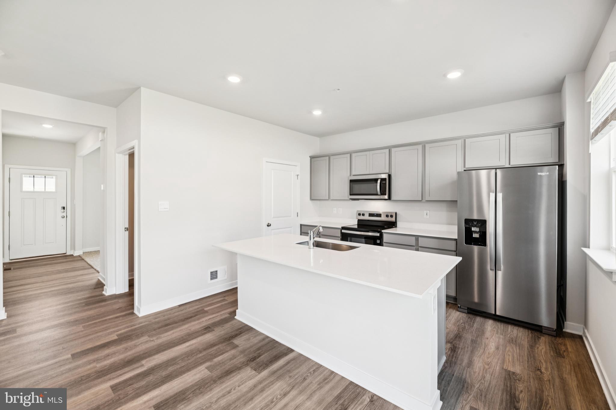 RED HILL - Residential