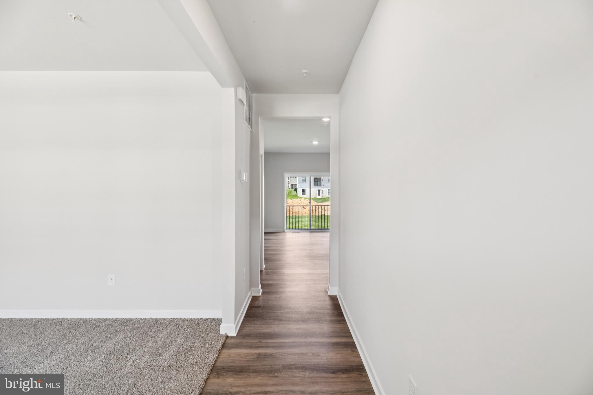 RED HILL - Residential