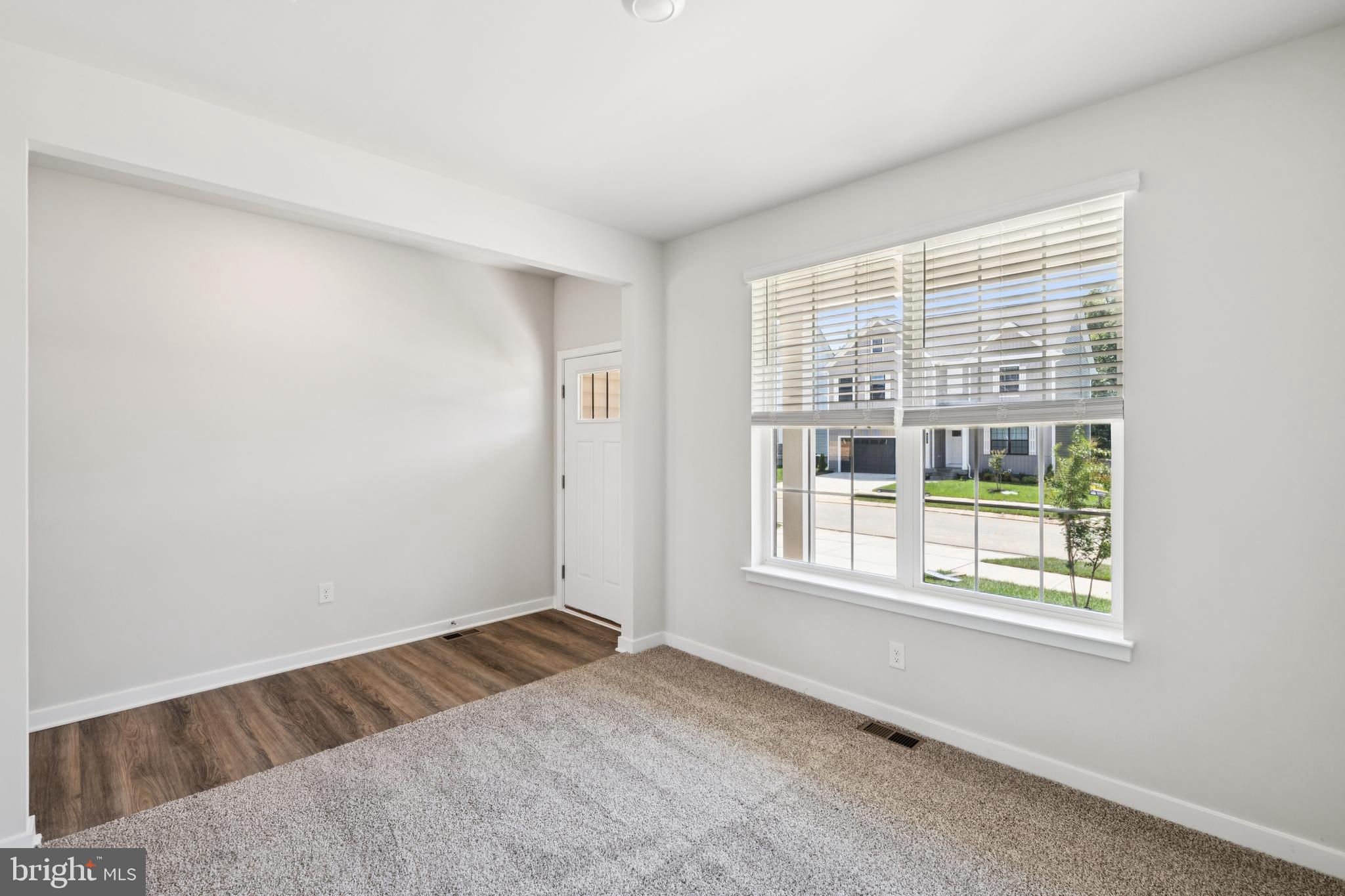 RED HILL - Residential