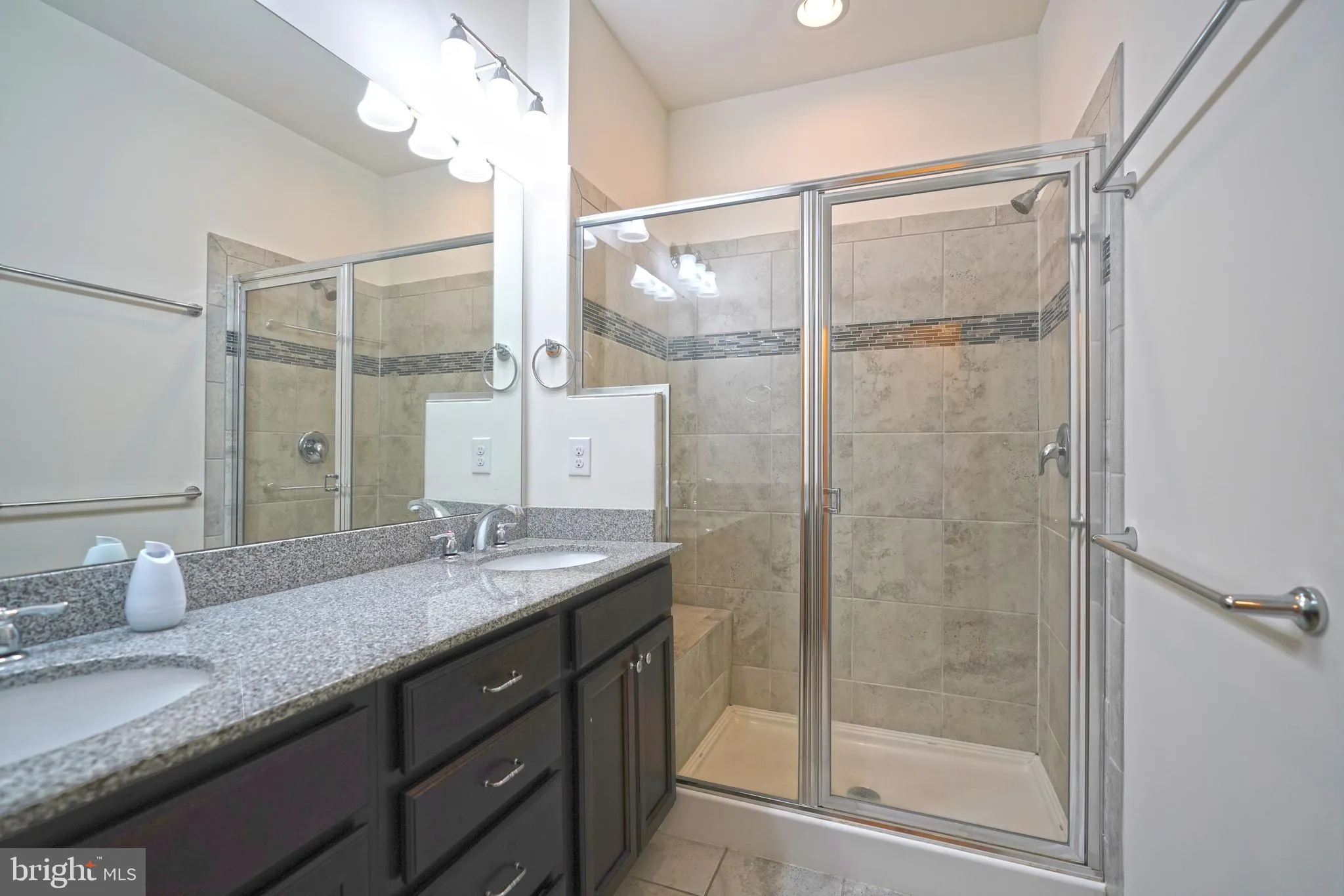 Lewes, Delaware 19958, United States, 3 Bedrooms Bedrooms, ,3 BathroomsBathrooms,Residential,Active,192405