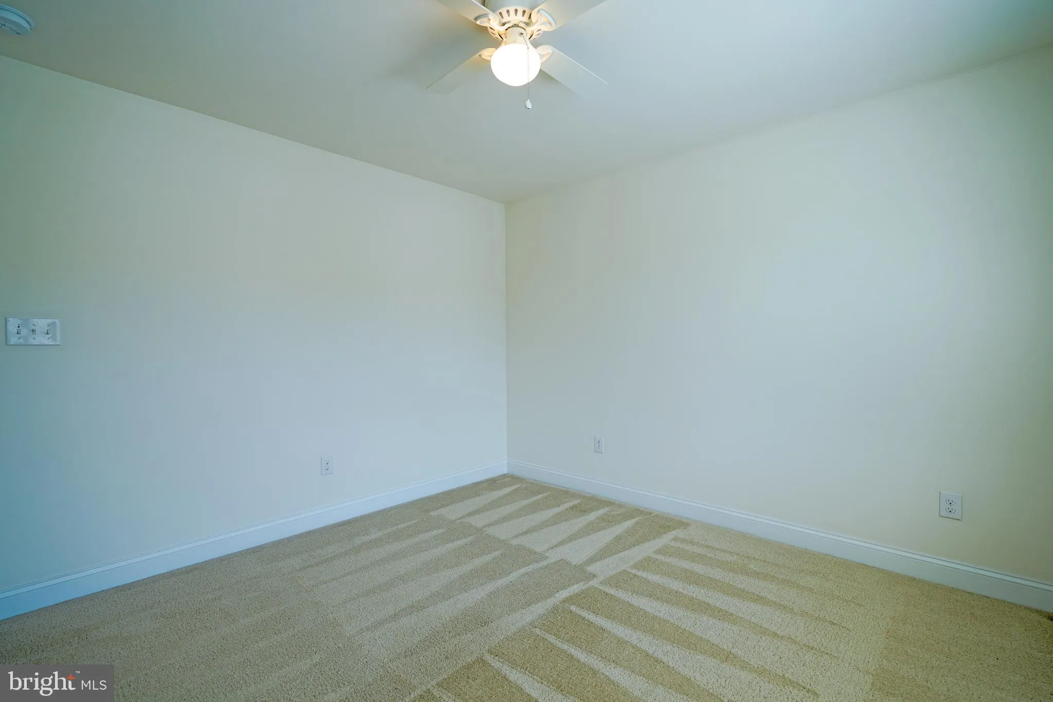 Lewes, Delaware 19958, United States, 3 Bedrooms Bedrooms, ,3 BathroomsBathrooms,Residential,Active,192405