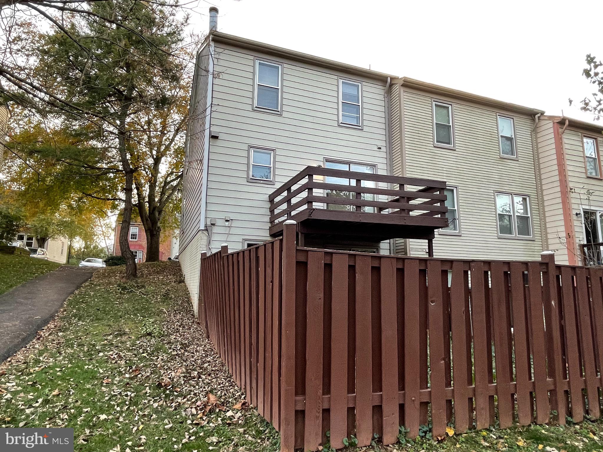 HERITAGE CROSSING - Residential Lease