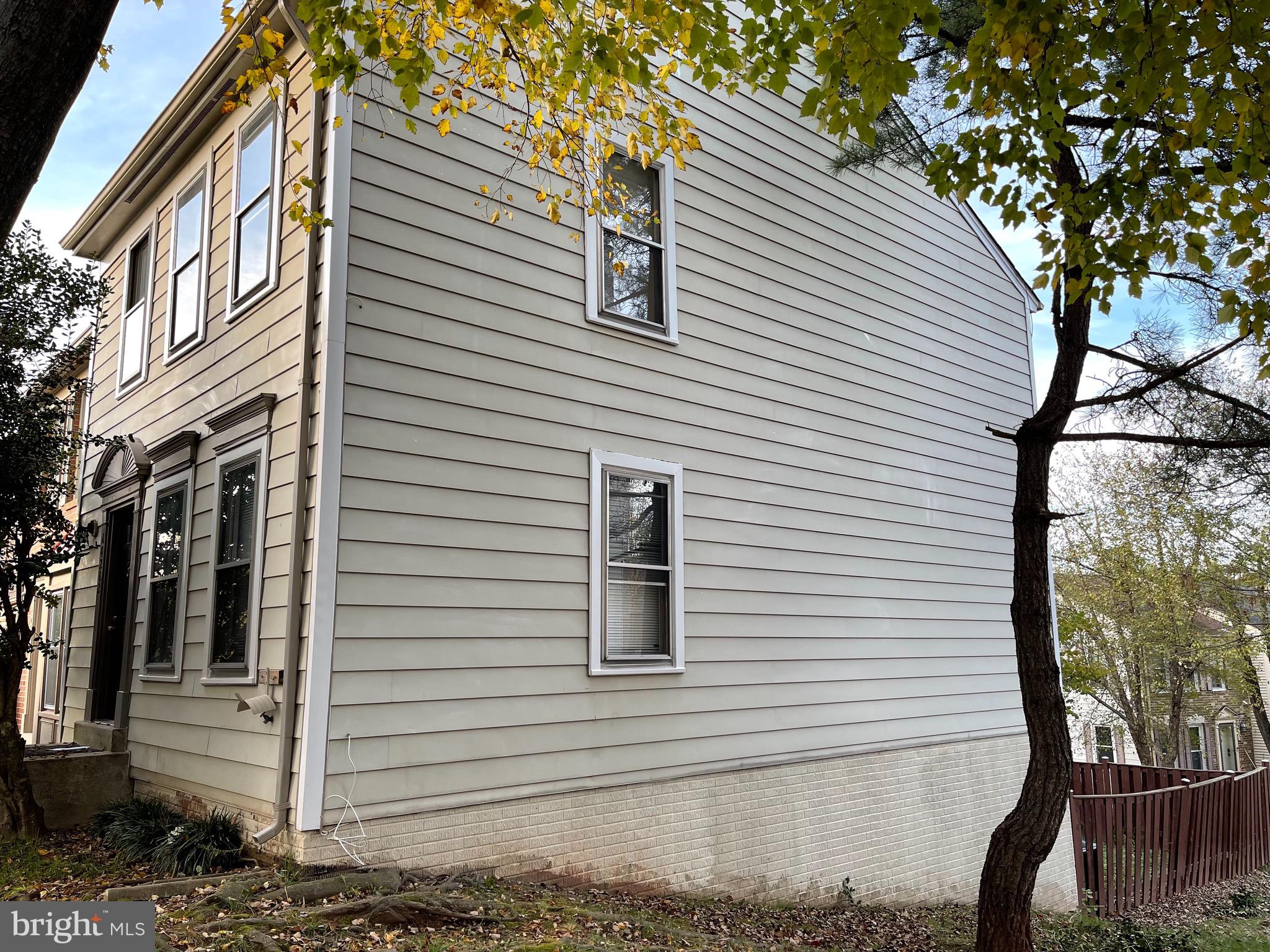 HERITAGE CROSSING - Residential Lease