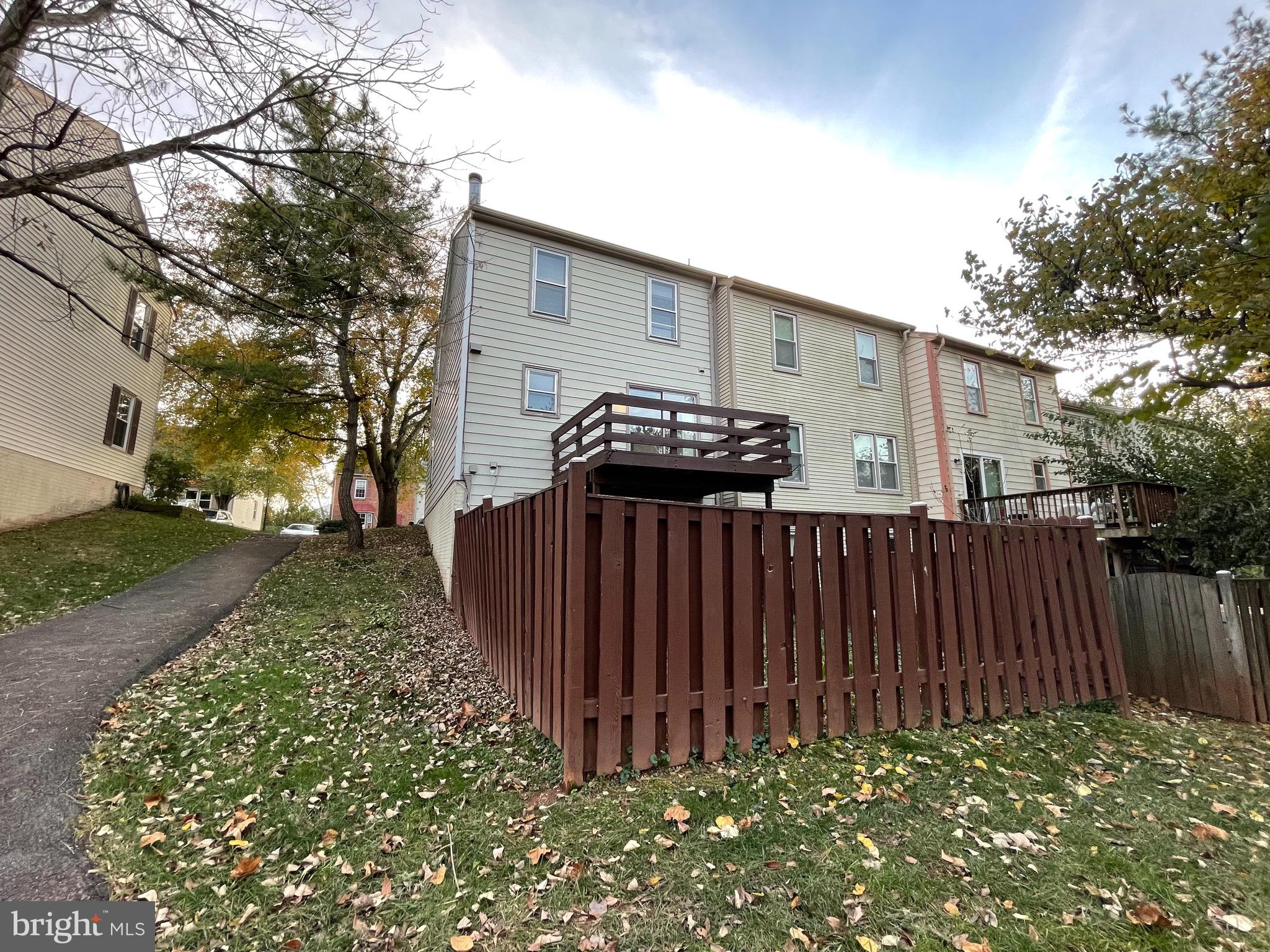 HERITAGE CROSSING - Residential Lease