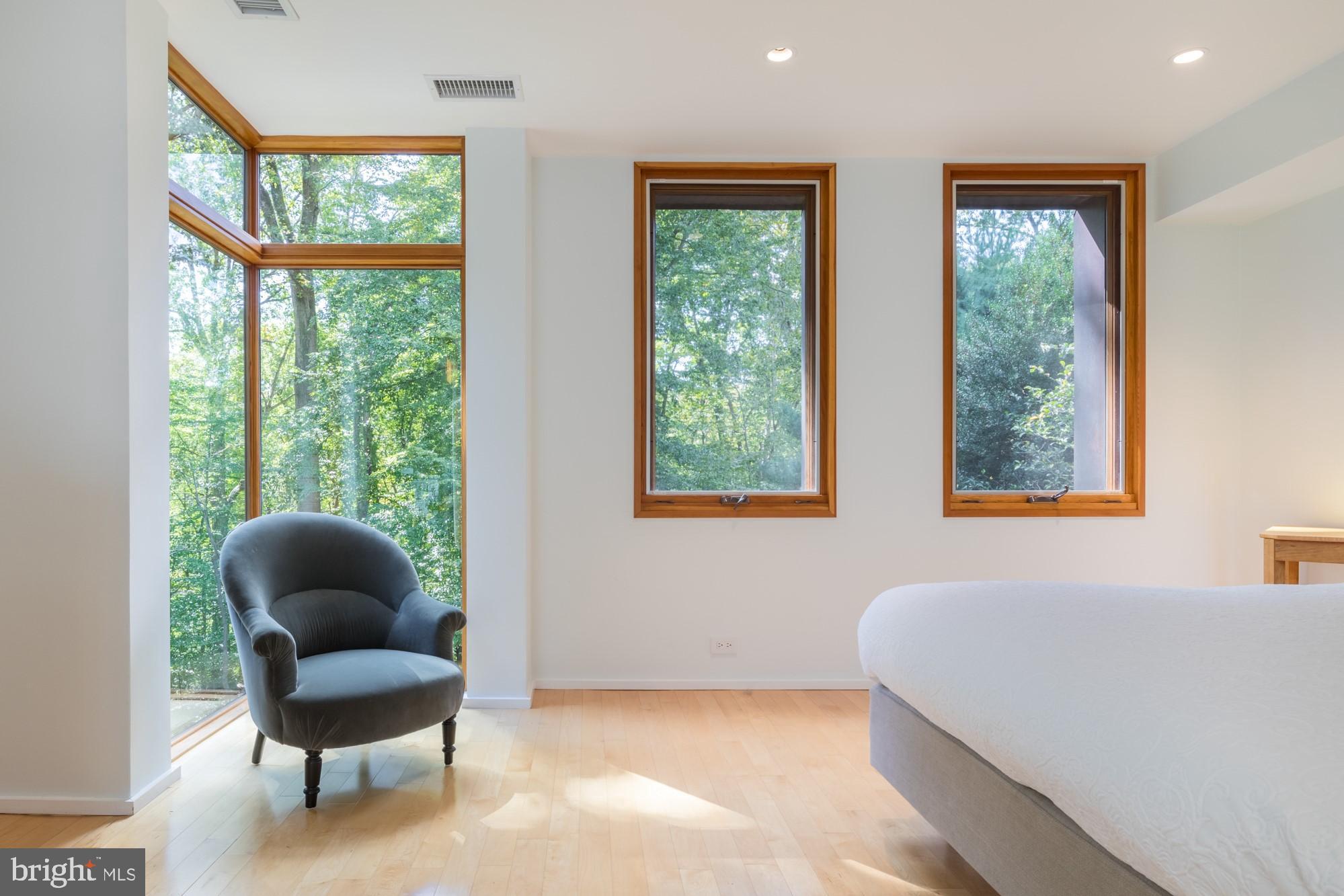 ARLINGWOOD - Residential