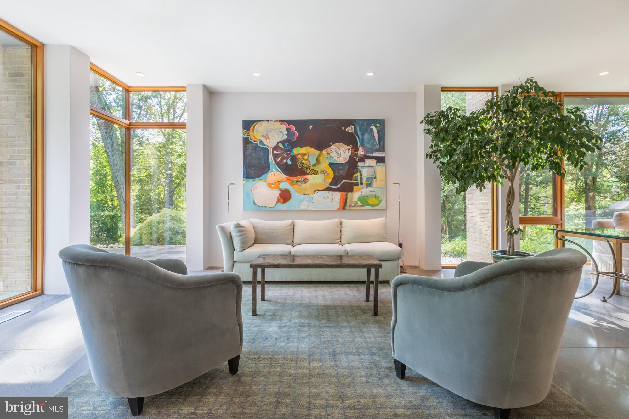 ARLINGWOOD - Residential