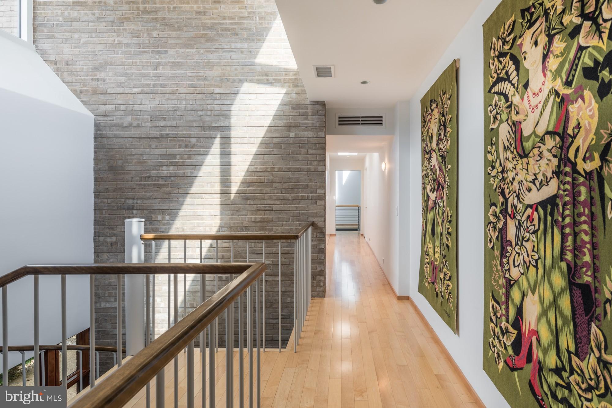 ARLINGWOOD - Residential