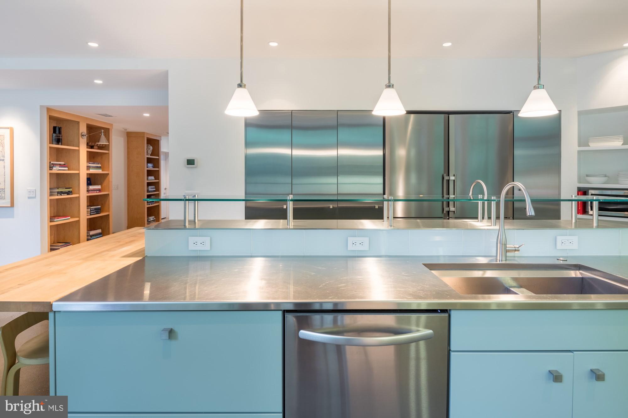 ARLINGWOOD - Residential