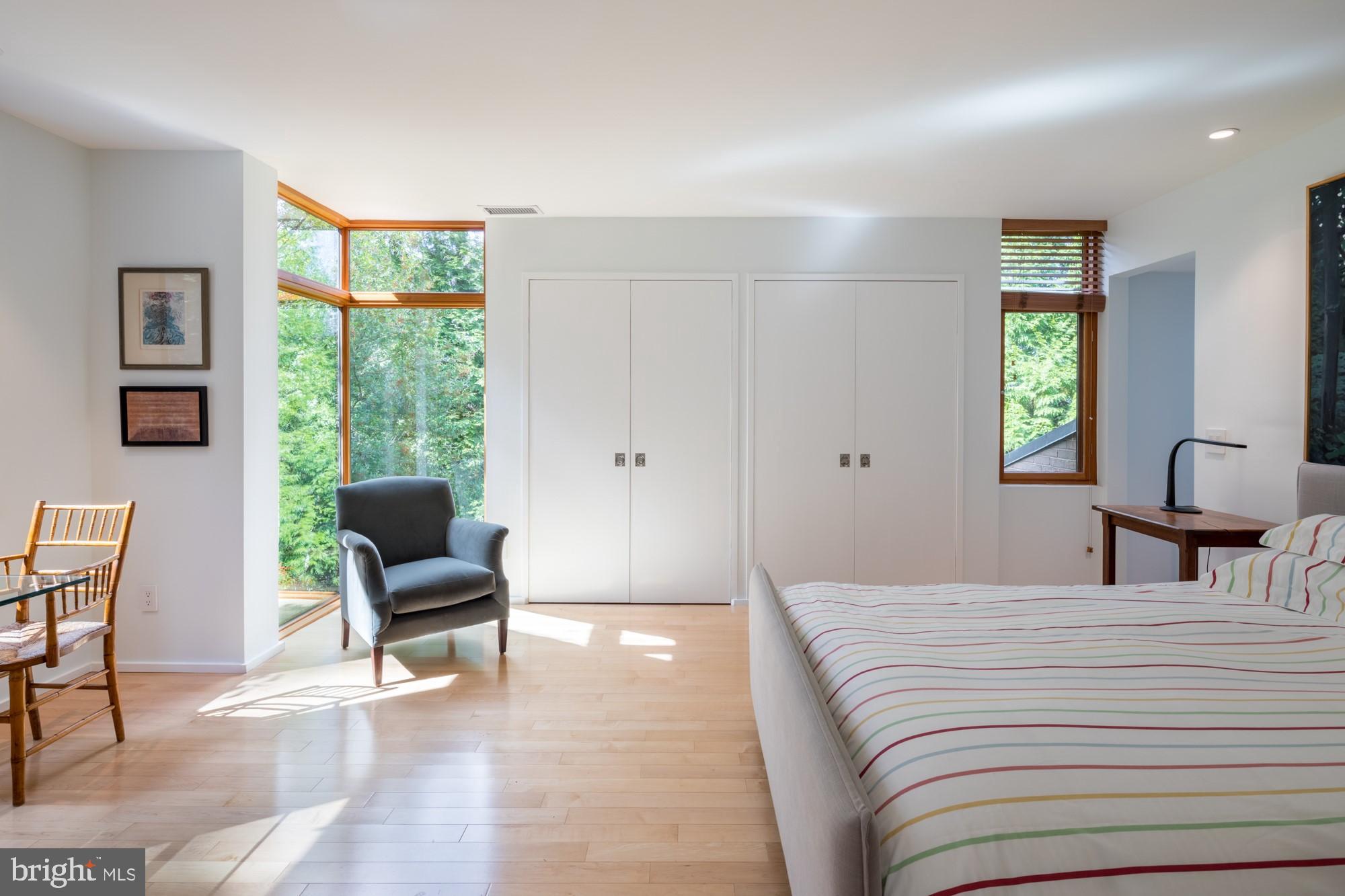 ARLINGWOOD - Residential