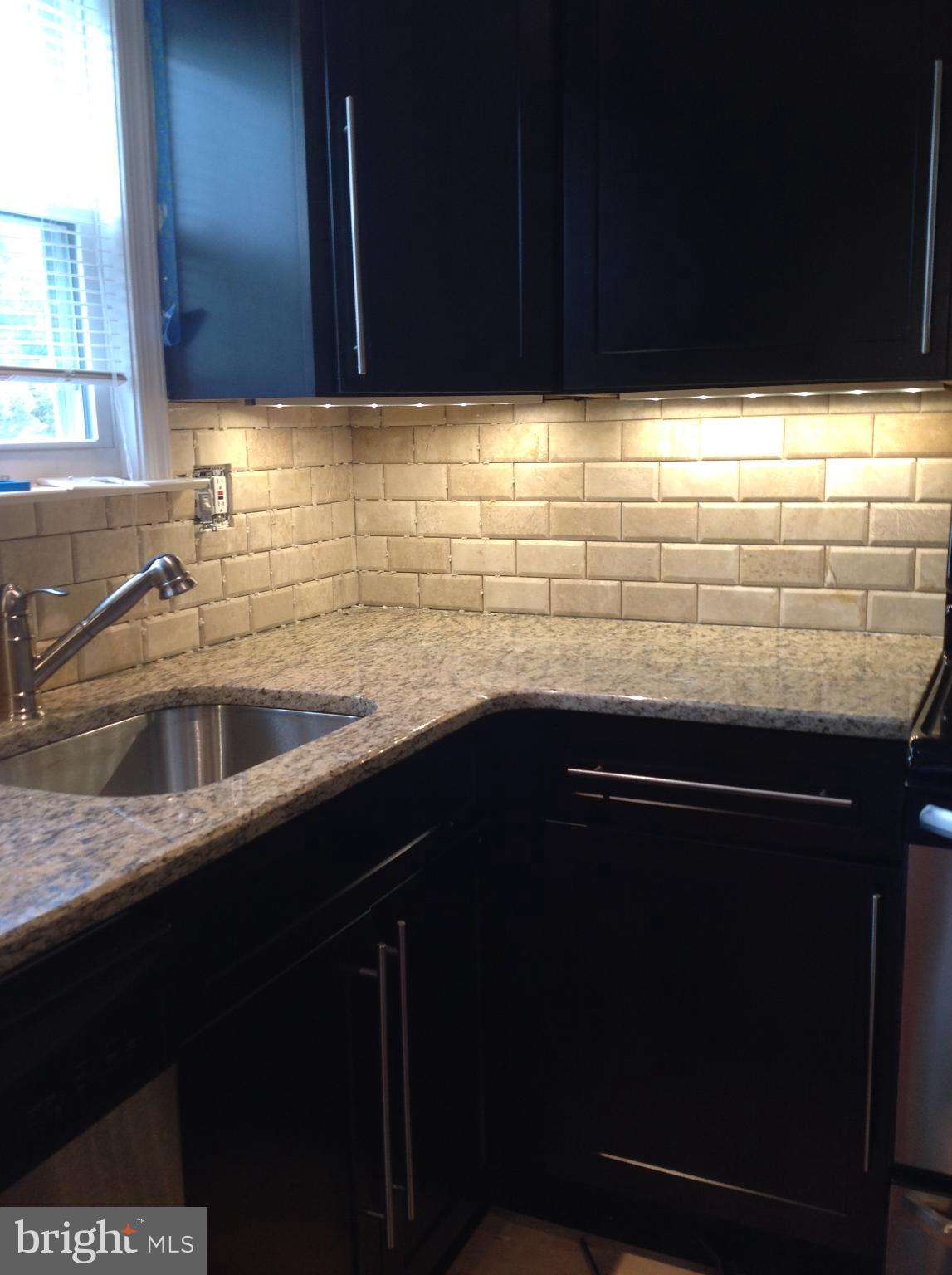 LAFAYETTE HILL - Residential Lease