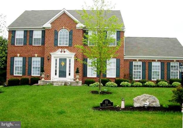 Move right in, this 4 bedroom 3.5 bath dream of a home w/lots of extras! Cul-de-sac living w/large private lot which backs to farmland. Lots of extra parking area too! Elegant Dining Room as well as L.Rm plus Huge gathering area in Sunroom, Kitchen & Family Room with Stone Fireplace! Master suite w/super bath. Two Story Foyer welcomes friends & family. Large finished lower level w/full bath and walk out to patio. Landscaped plus deck!