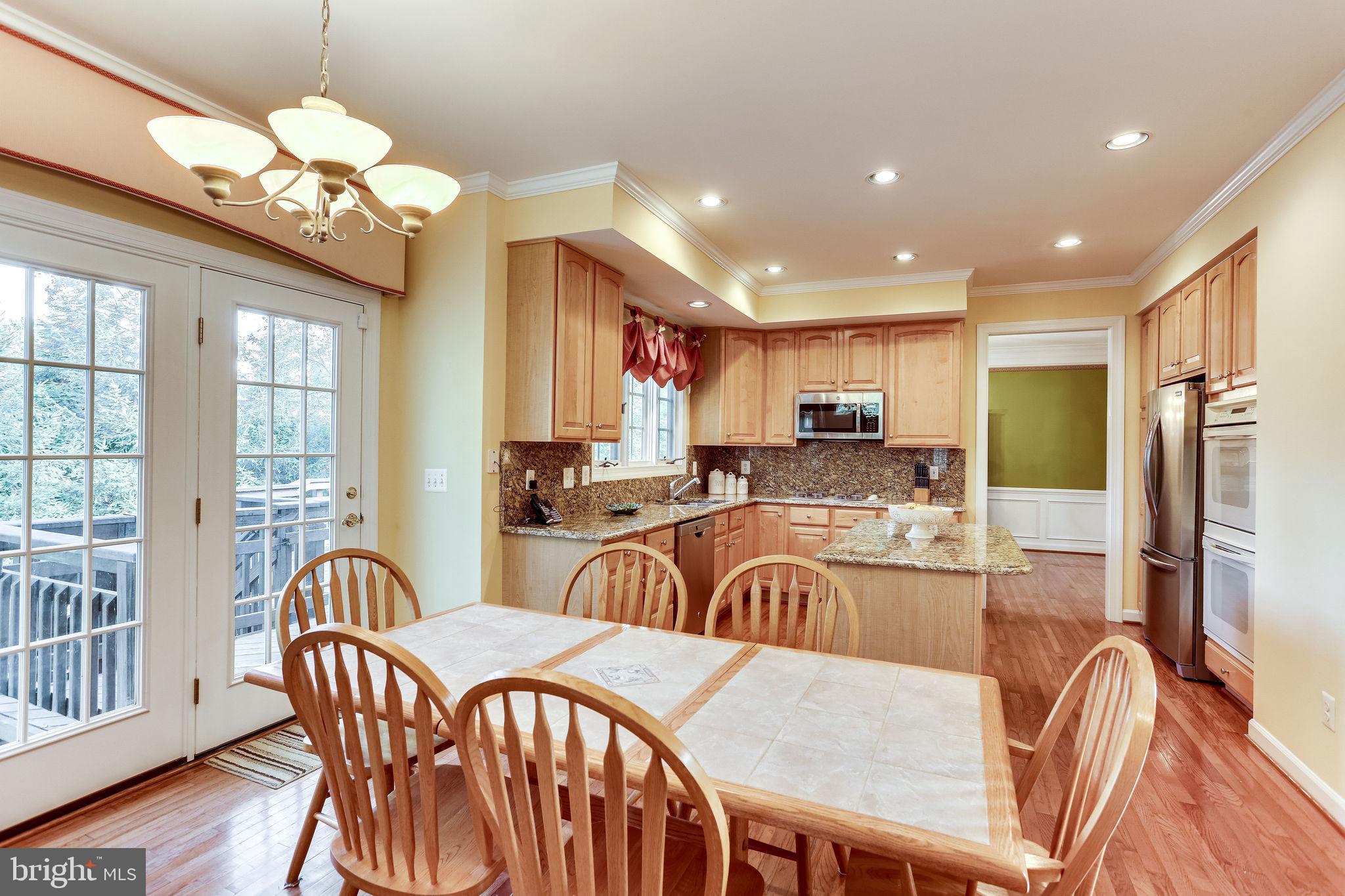 COURTHOUSE COMMONS - Residential