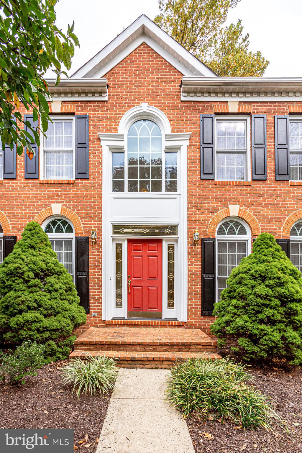 COURTHOUSE COMMONS - Residential