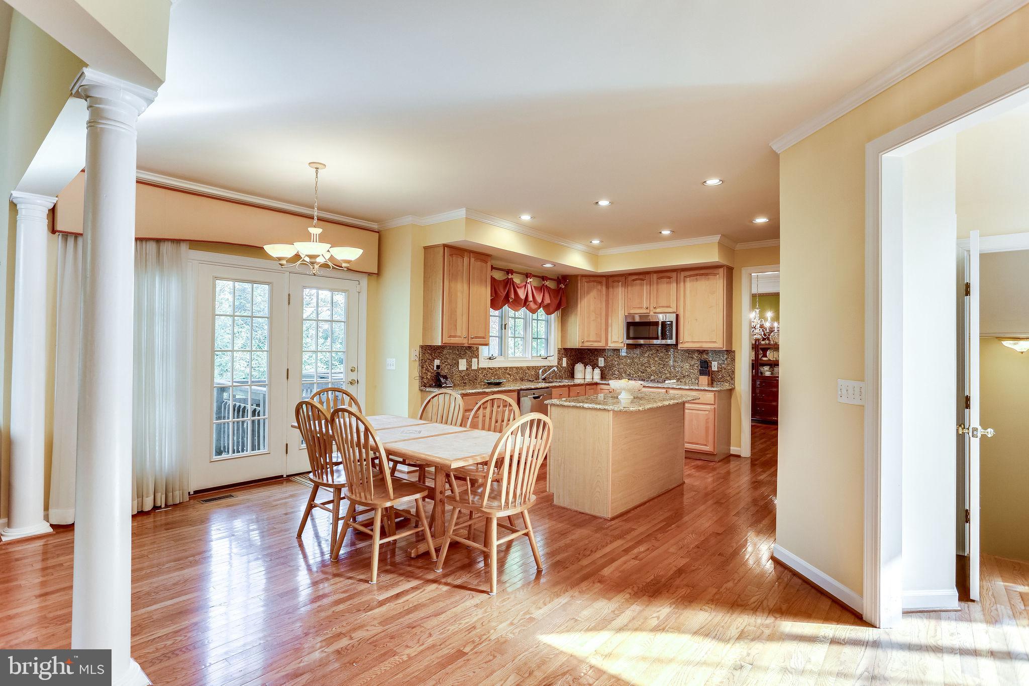 COURTHOUSE COMMONS - Residential