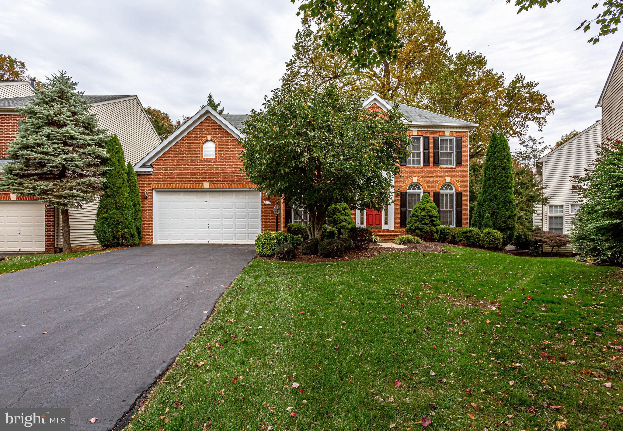 COURTHOUSE COMMONS - Residential