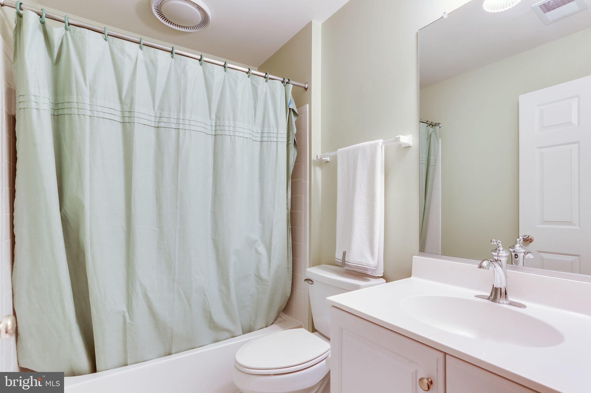 COURTHOUSE COMMONS - Residential