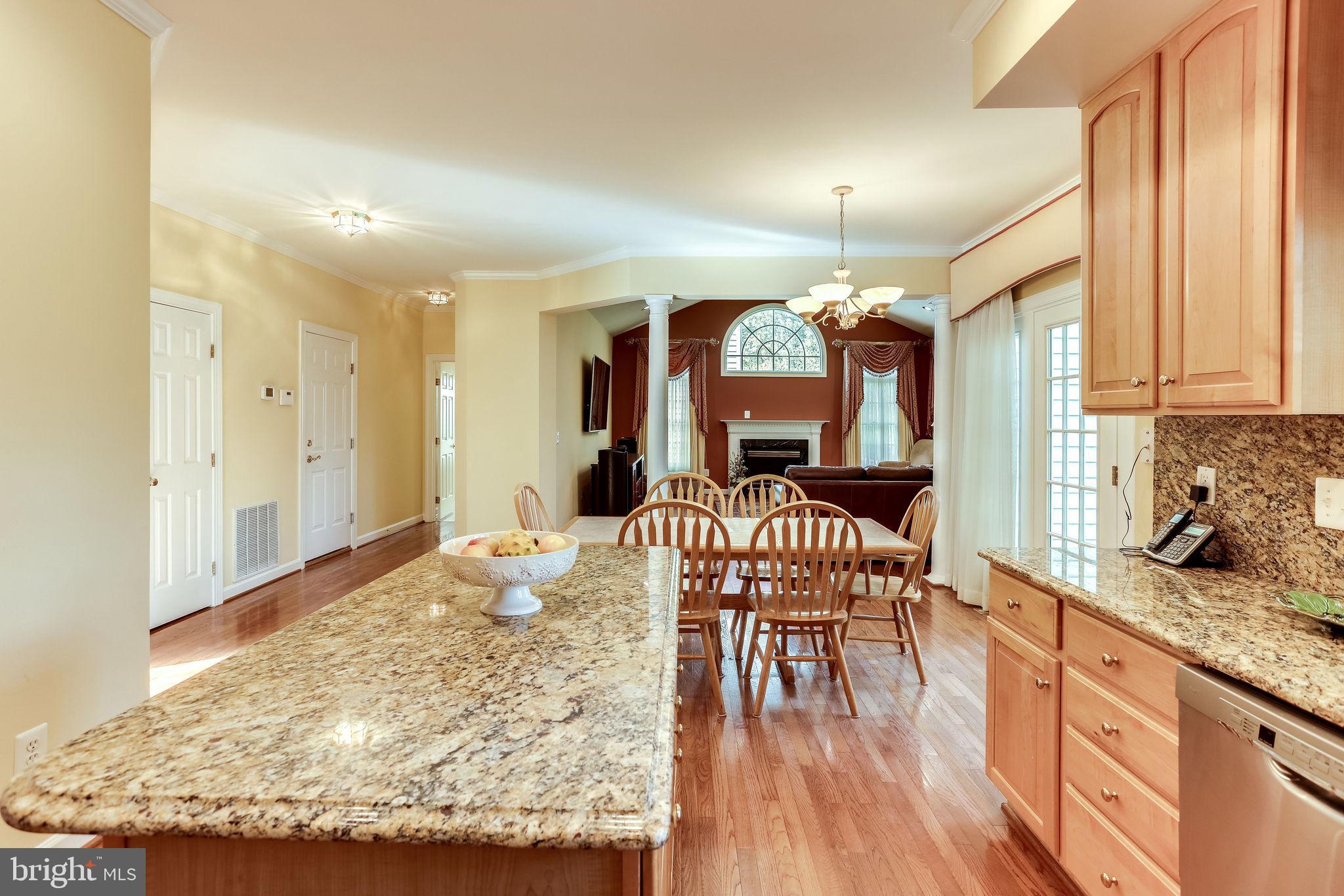 COURTHOUSE COMMONS - Residential