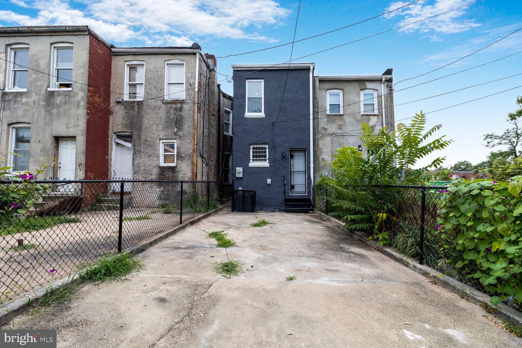 OLIVER - Residential