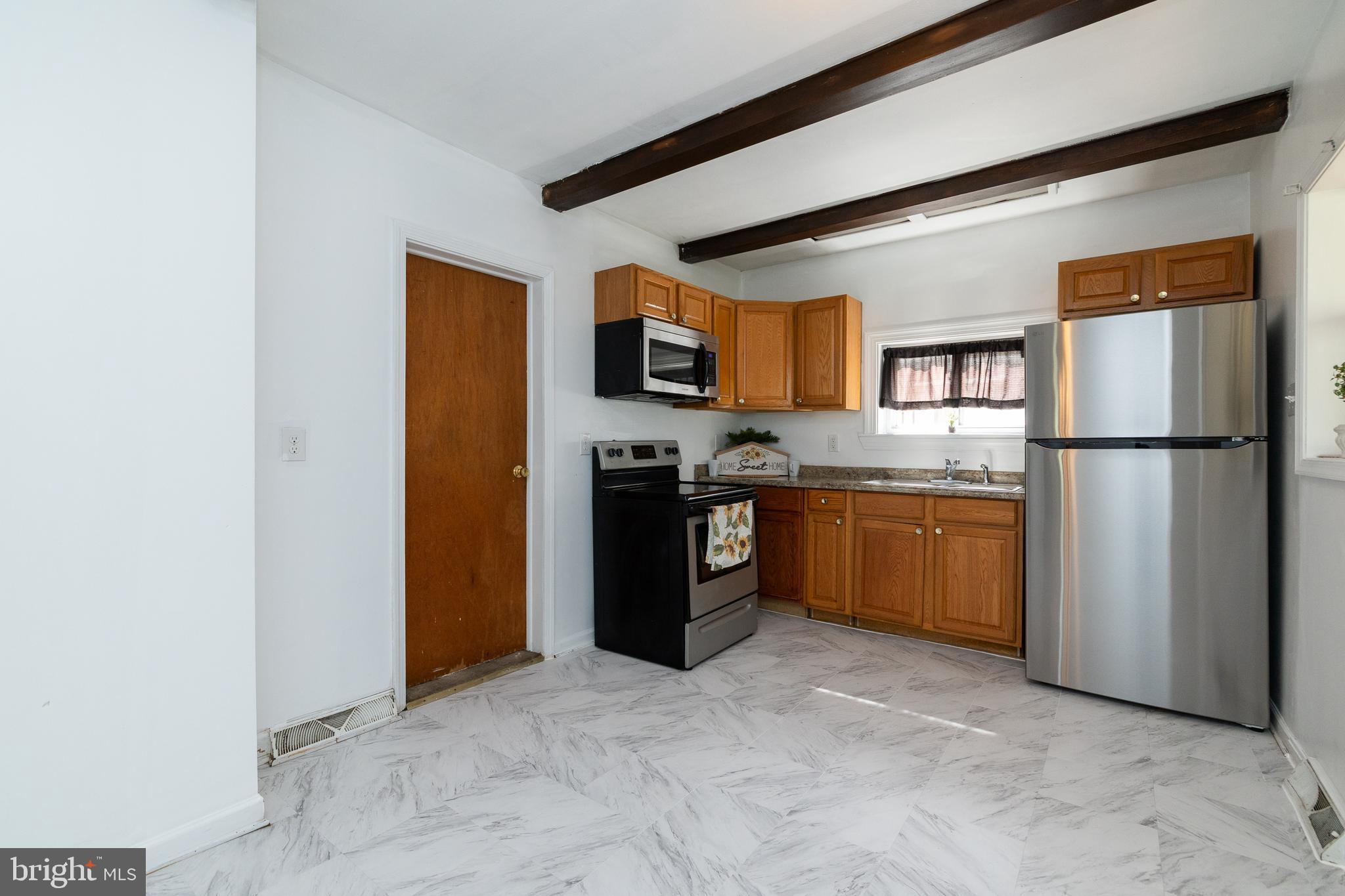 SHANNON HILL - Residential