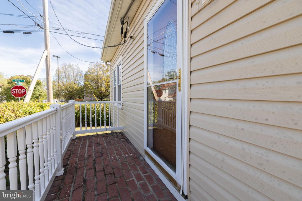 Photo of 1125 Conway Street, WINCHESTER, VA 22601 (MLS # VAWI2009200)