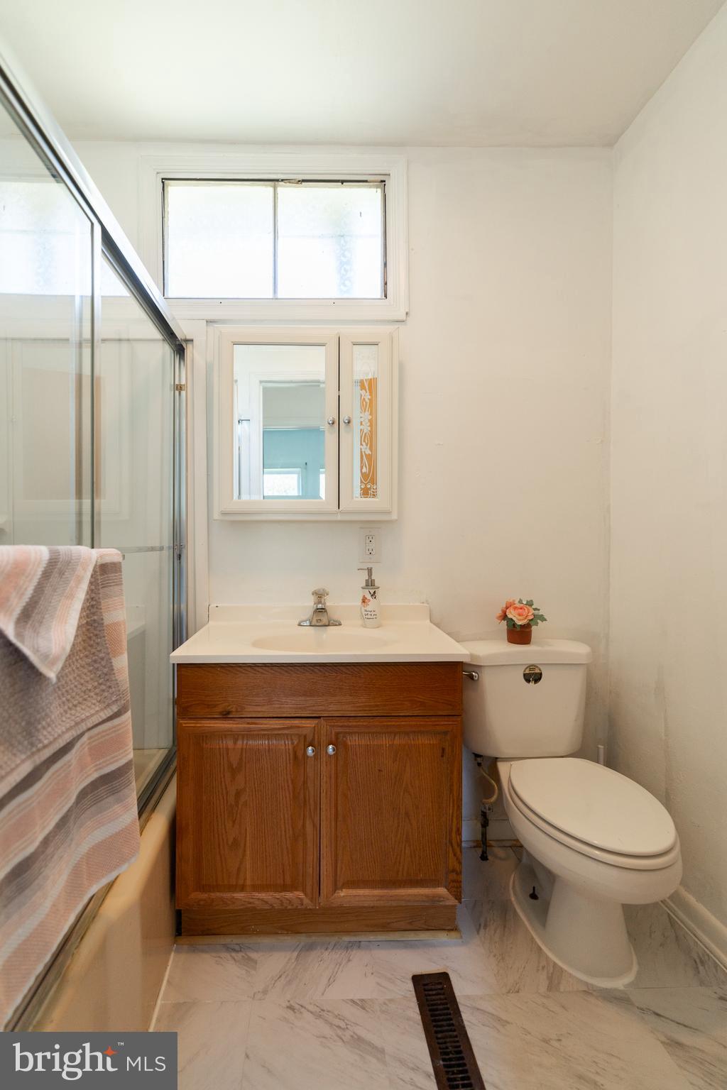 SHANNON HILL - Residential