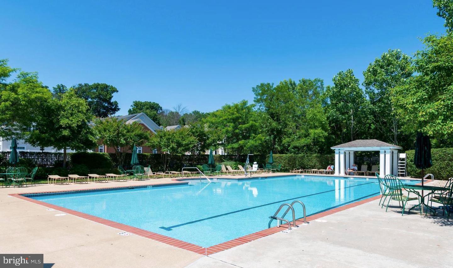 ELLICOTT HILLS - Residential