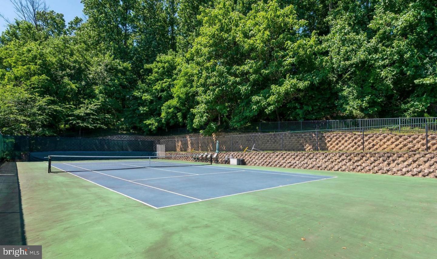 ELLICOTT HILLS - Residential