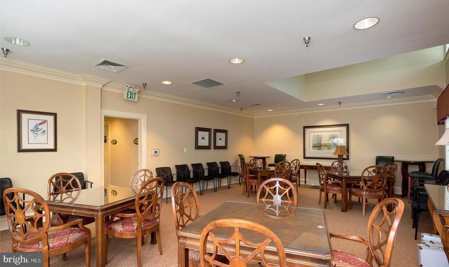 ELLICOTT HILLS - Residential