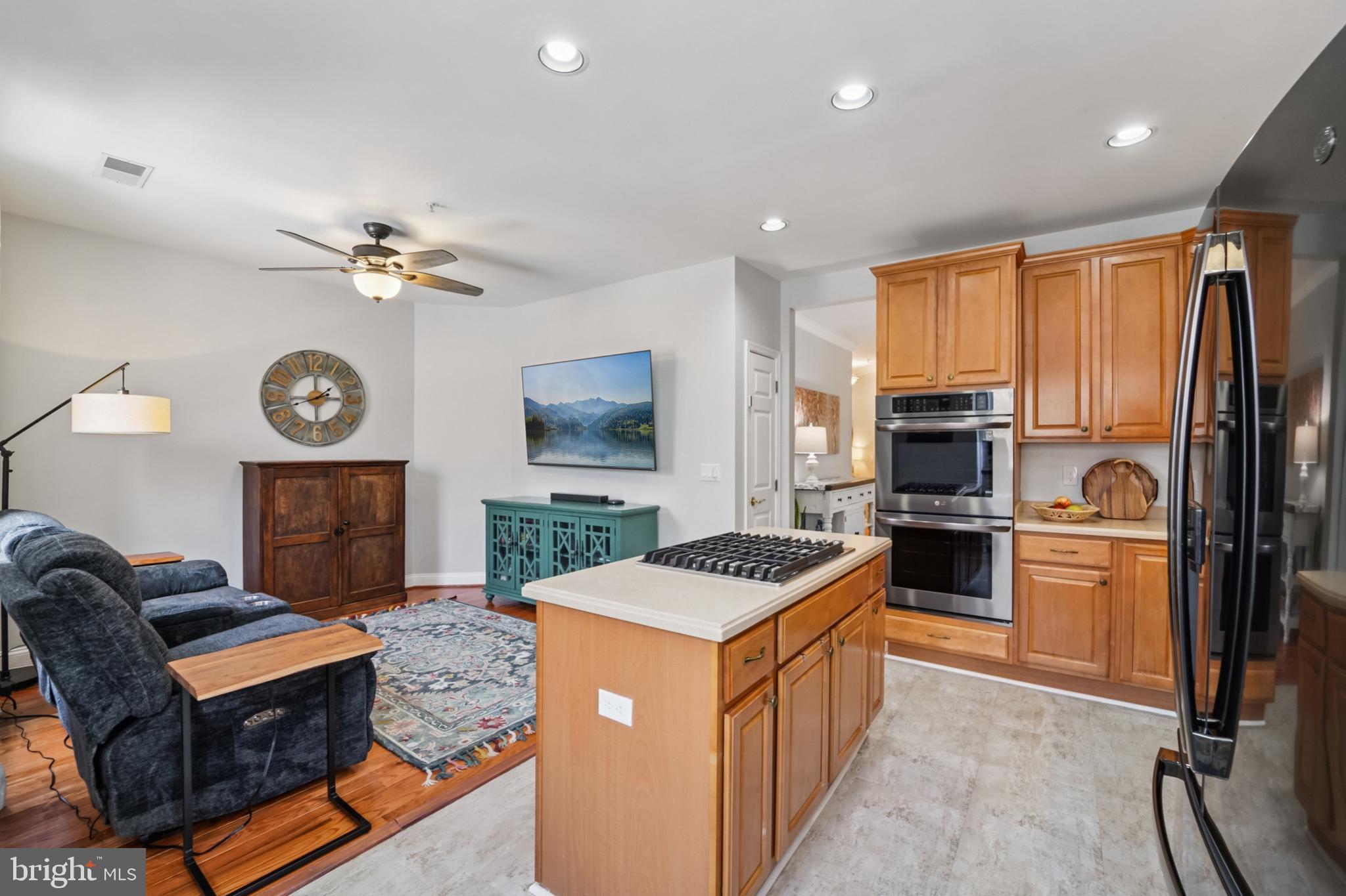 ELLICOTT HILLS - Residential