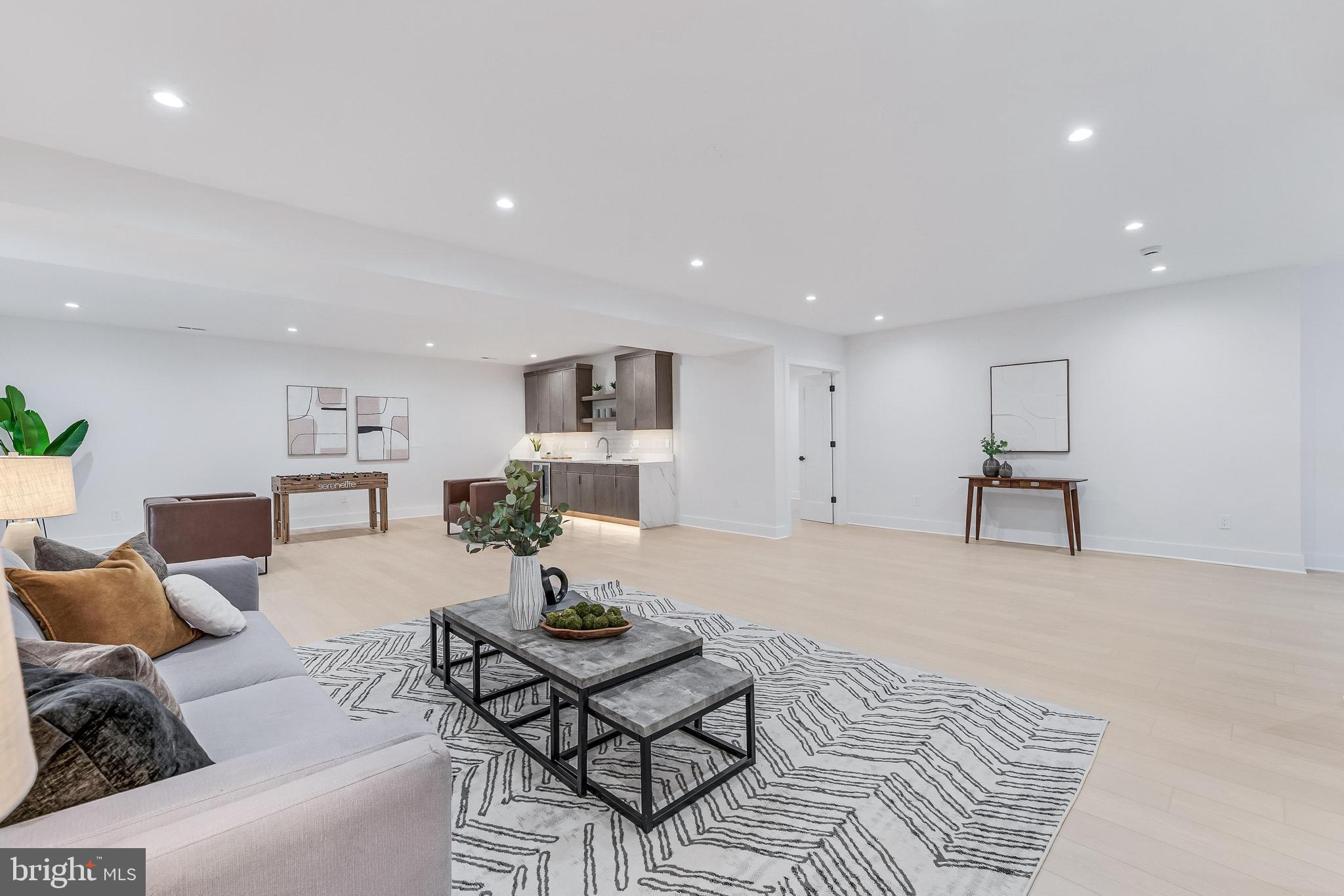 BEL AIR - Residential