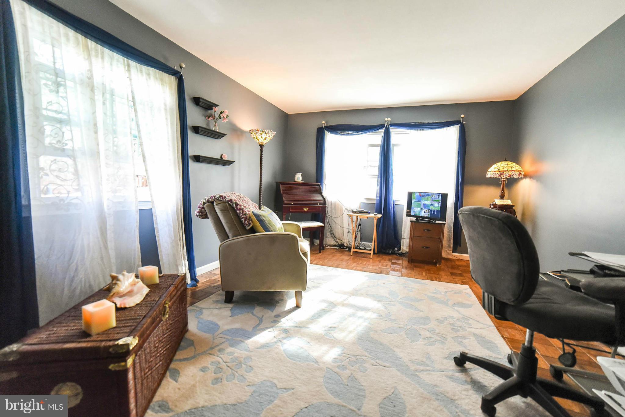 ESPERANZA FARMS - Residential Lease