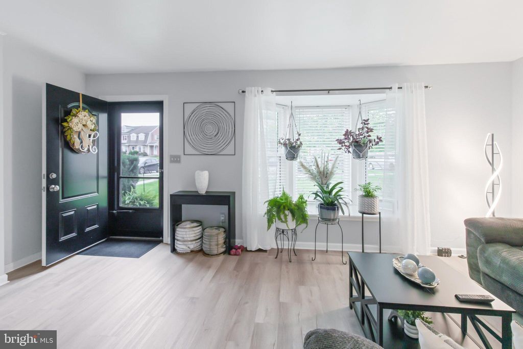 Photo of 1112 Hampden Drive, Strasburg, PA 17579 (MLS # PALA2056382)