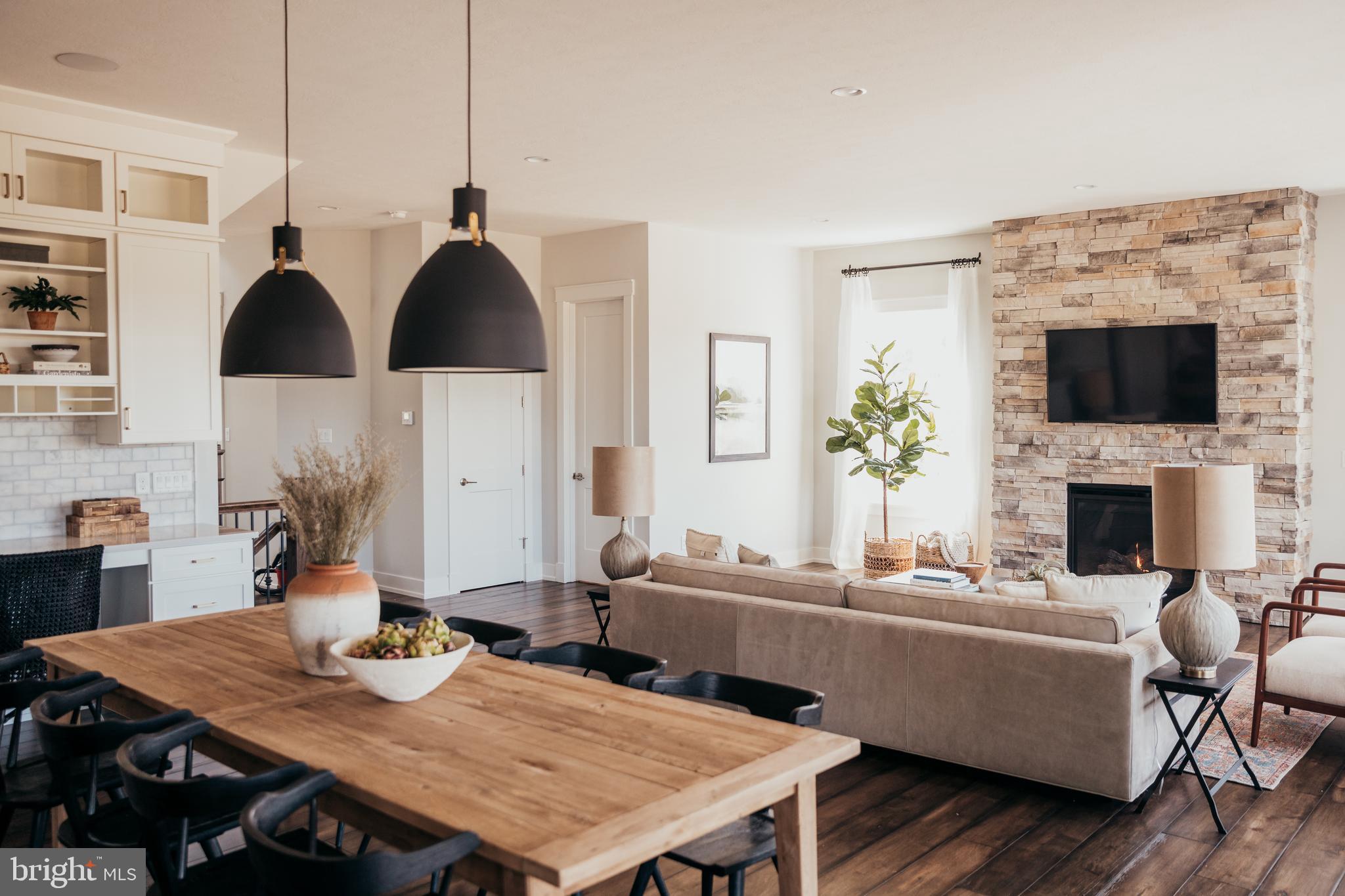 CHRISTINE LANE ESTATES - Residential