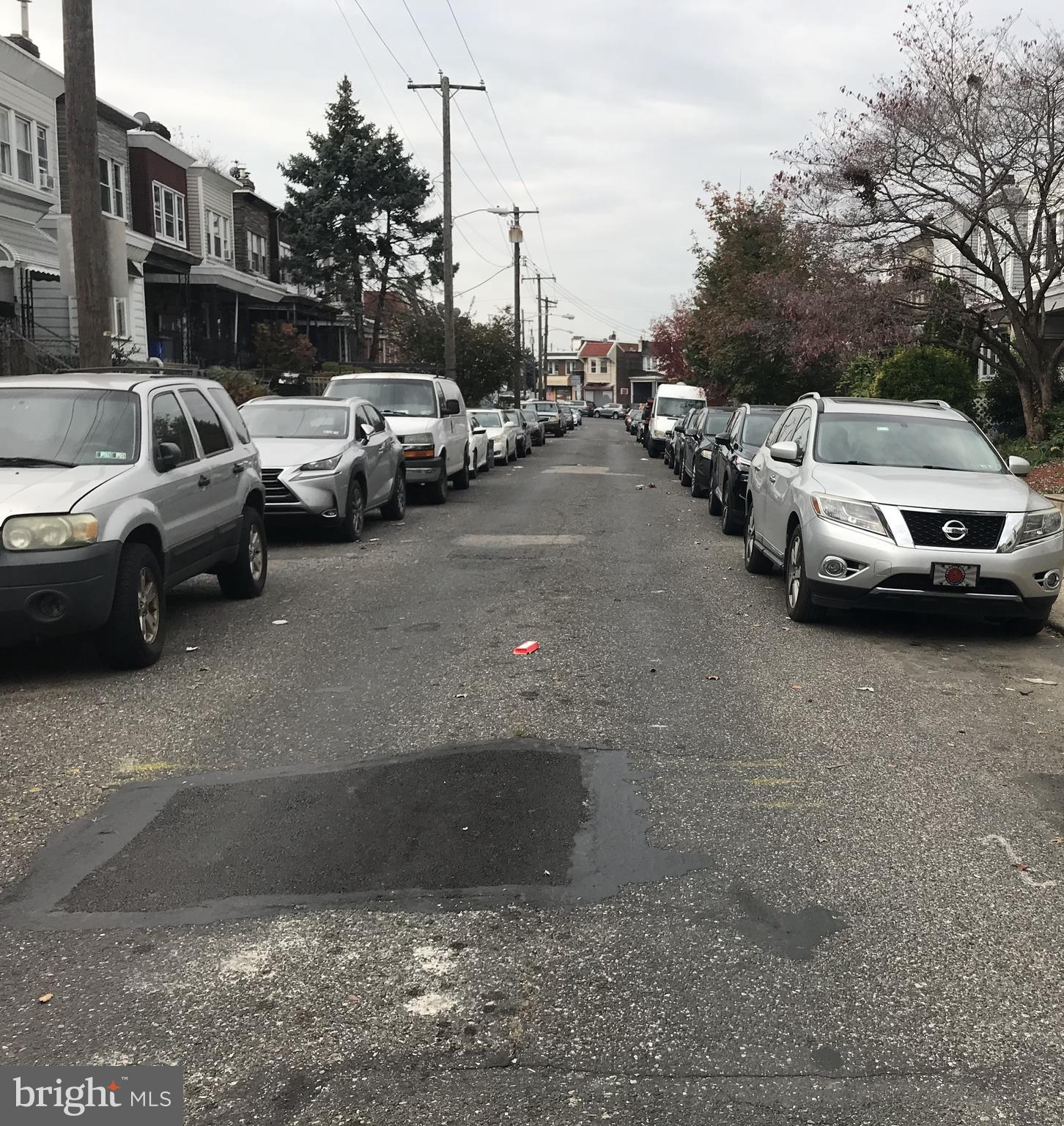 231 W ALBANUS STREET