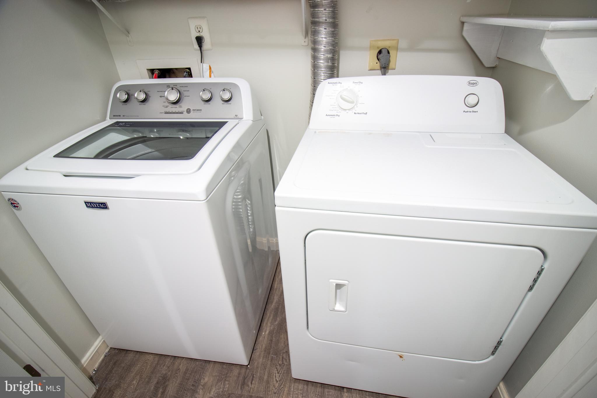 SHERBROOKE II TH CONDO - Residential Lease