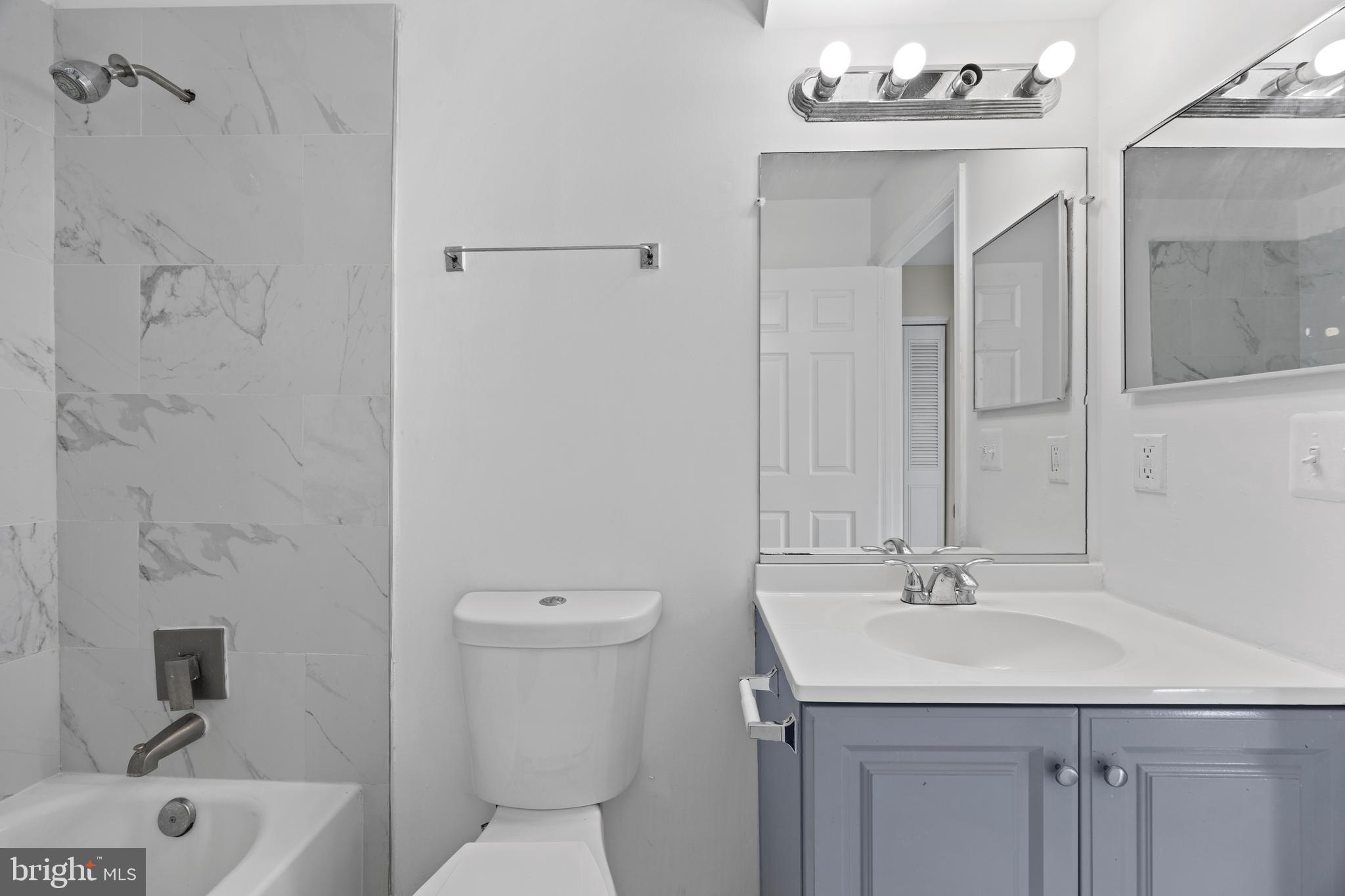 BRANDERMILL - Residential Lease