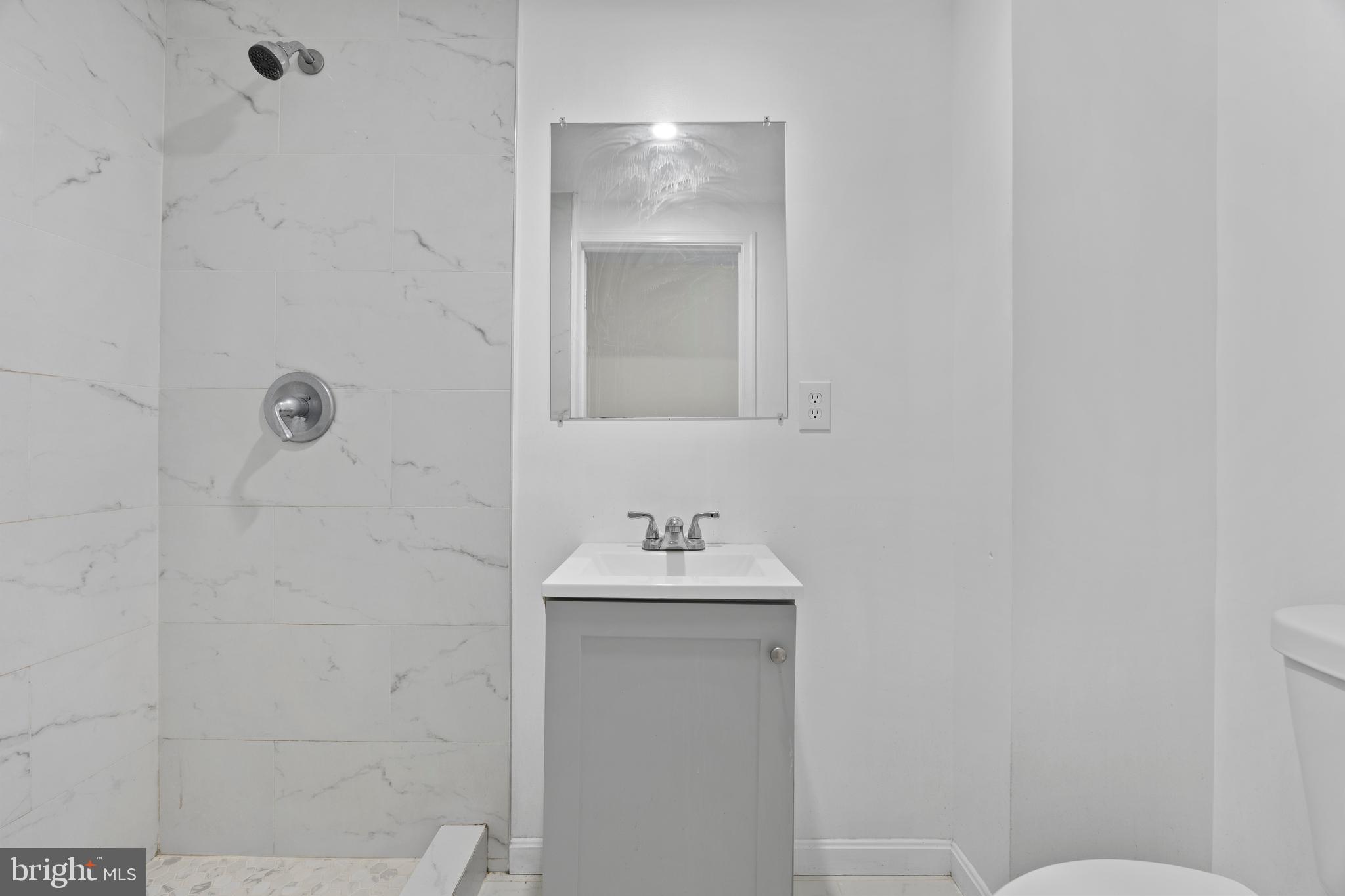 BRANDERMILL - Residential Lease