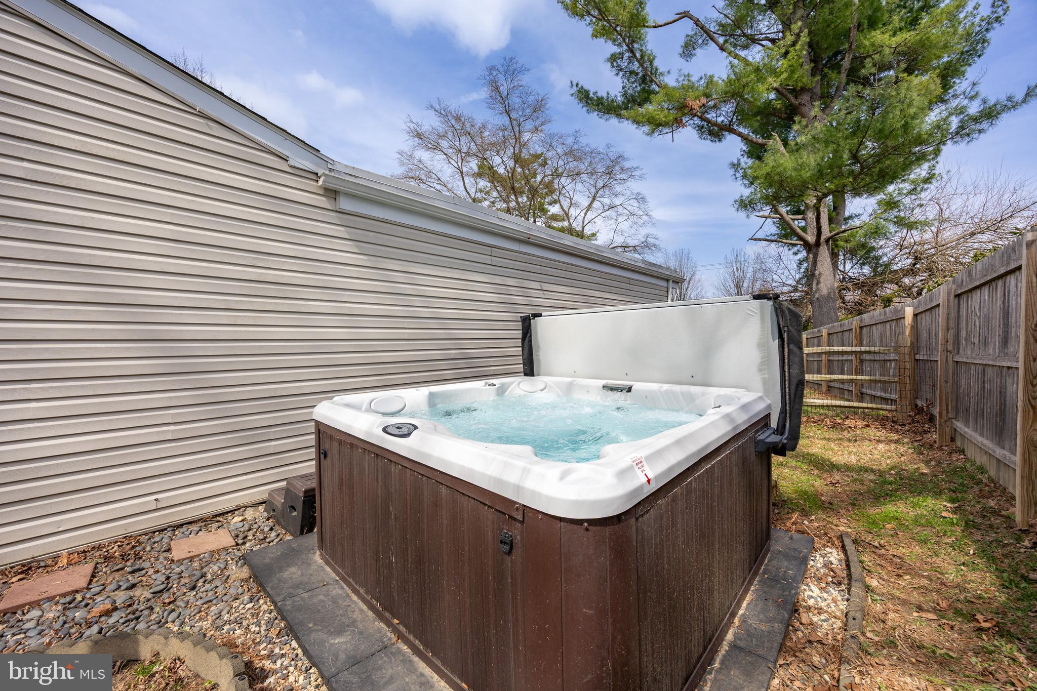 PICKERING SPRING F - Residential