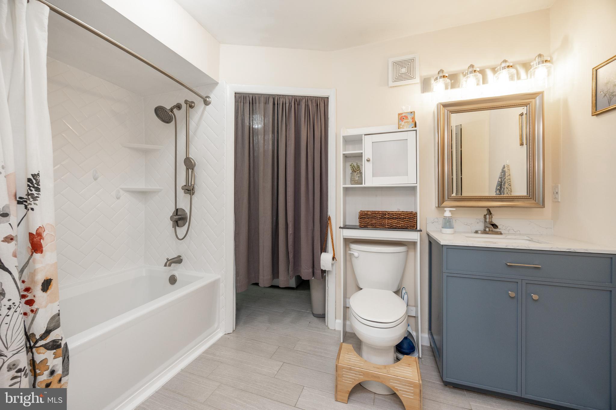 PICKERING SPRING F - Residential