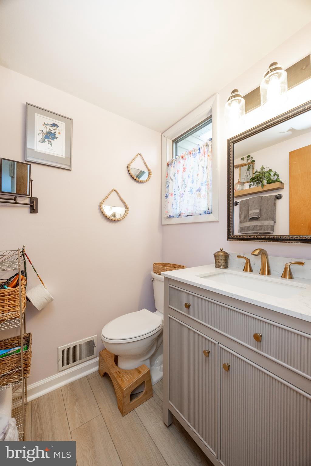 PICKERING SPRING F - Residential