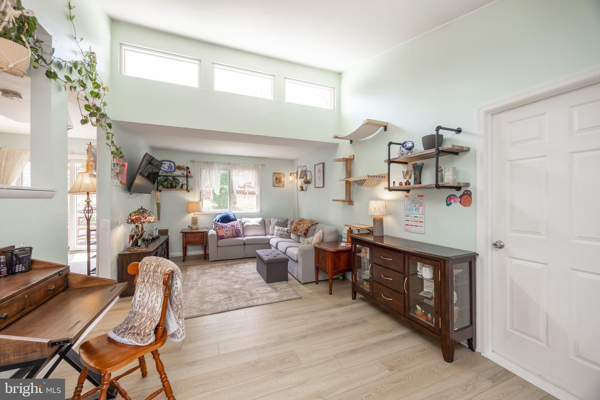 PICKERING SPRING F - Residential