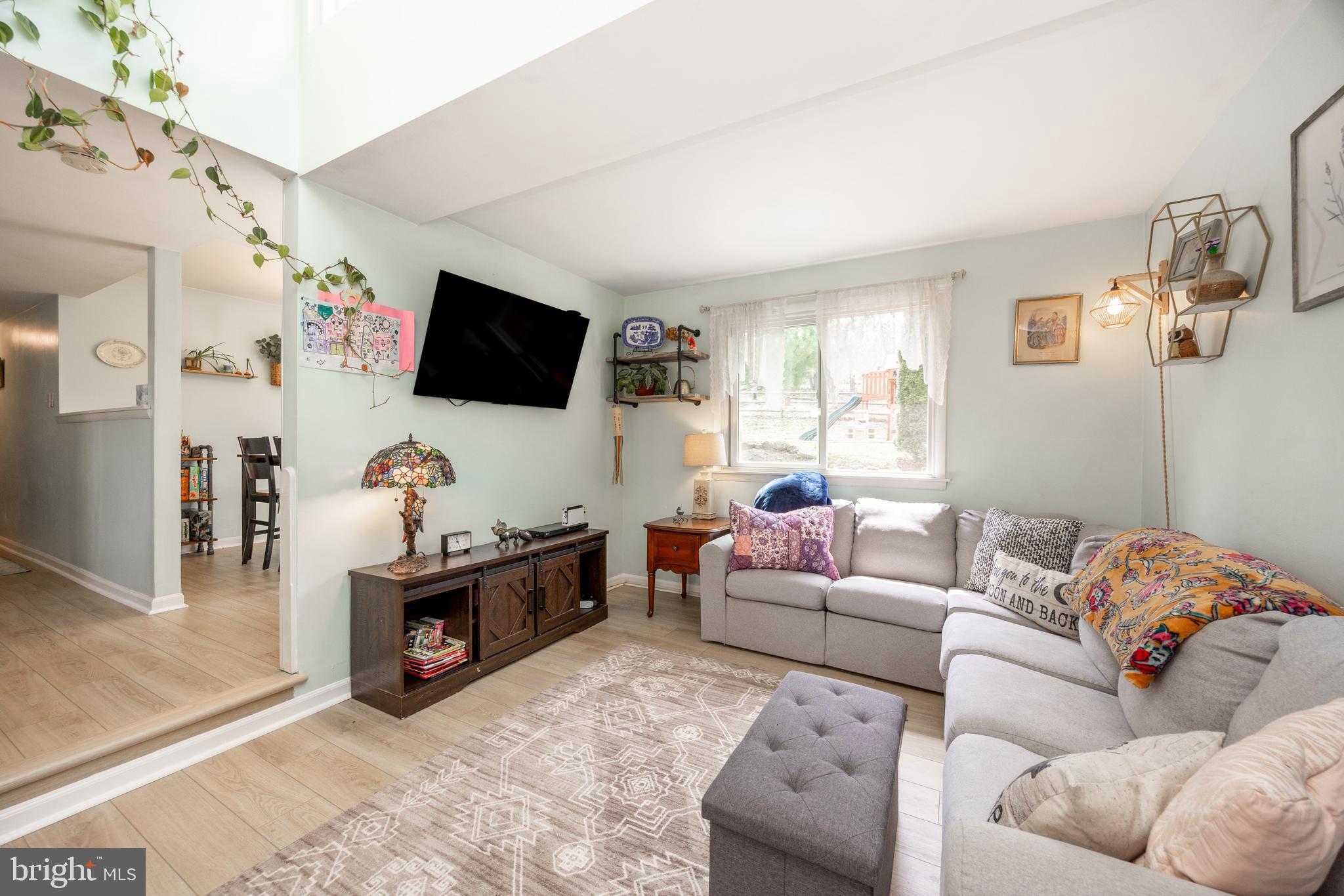 PICKERING SPRING F - Residential