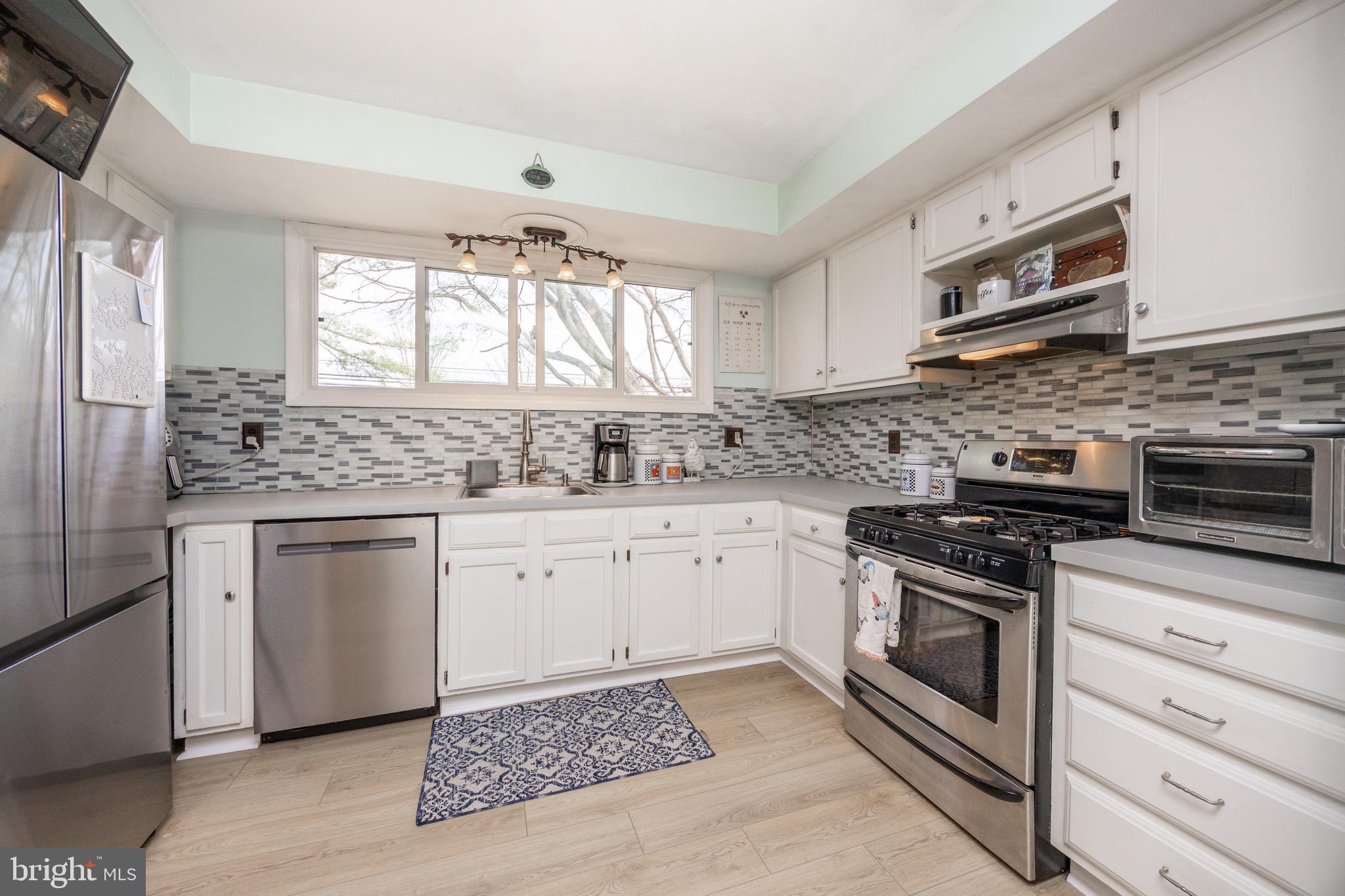 PICKERING SPRING F - Residential