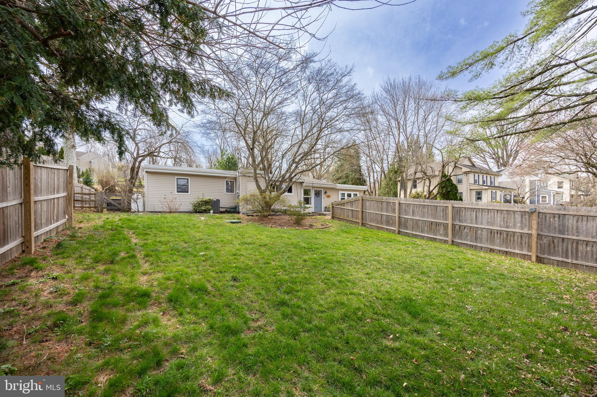 PICKERING SPRING F - Residential