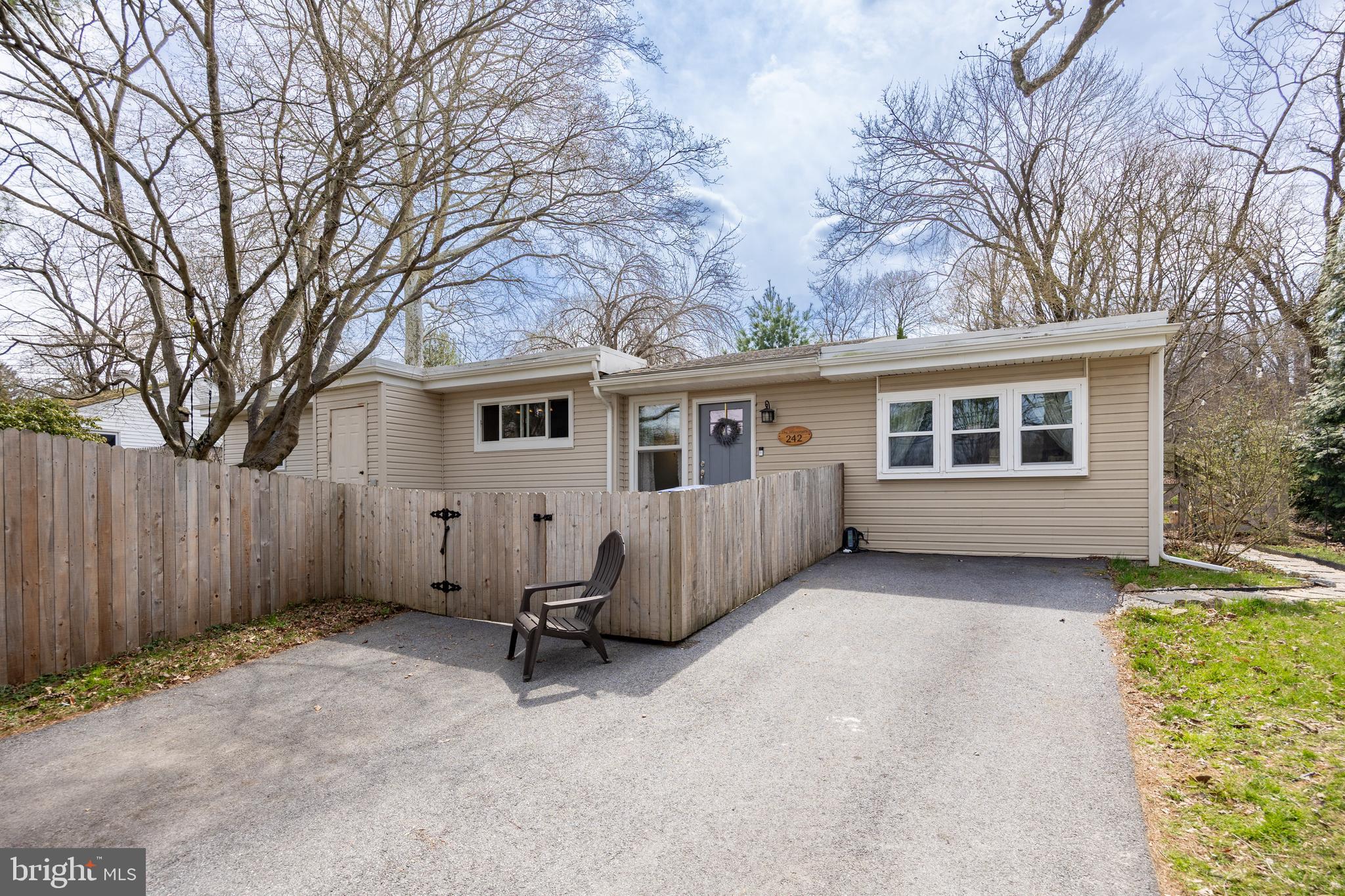 PICKERING SPRING F - Residential