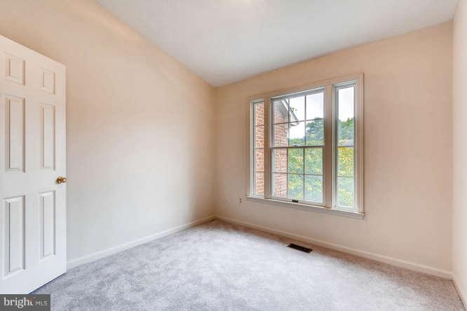 GREENSPRING EAST - Residential