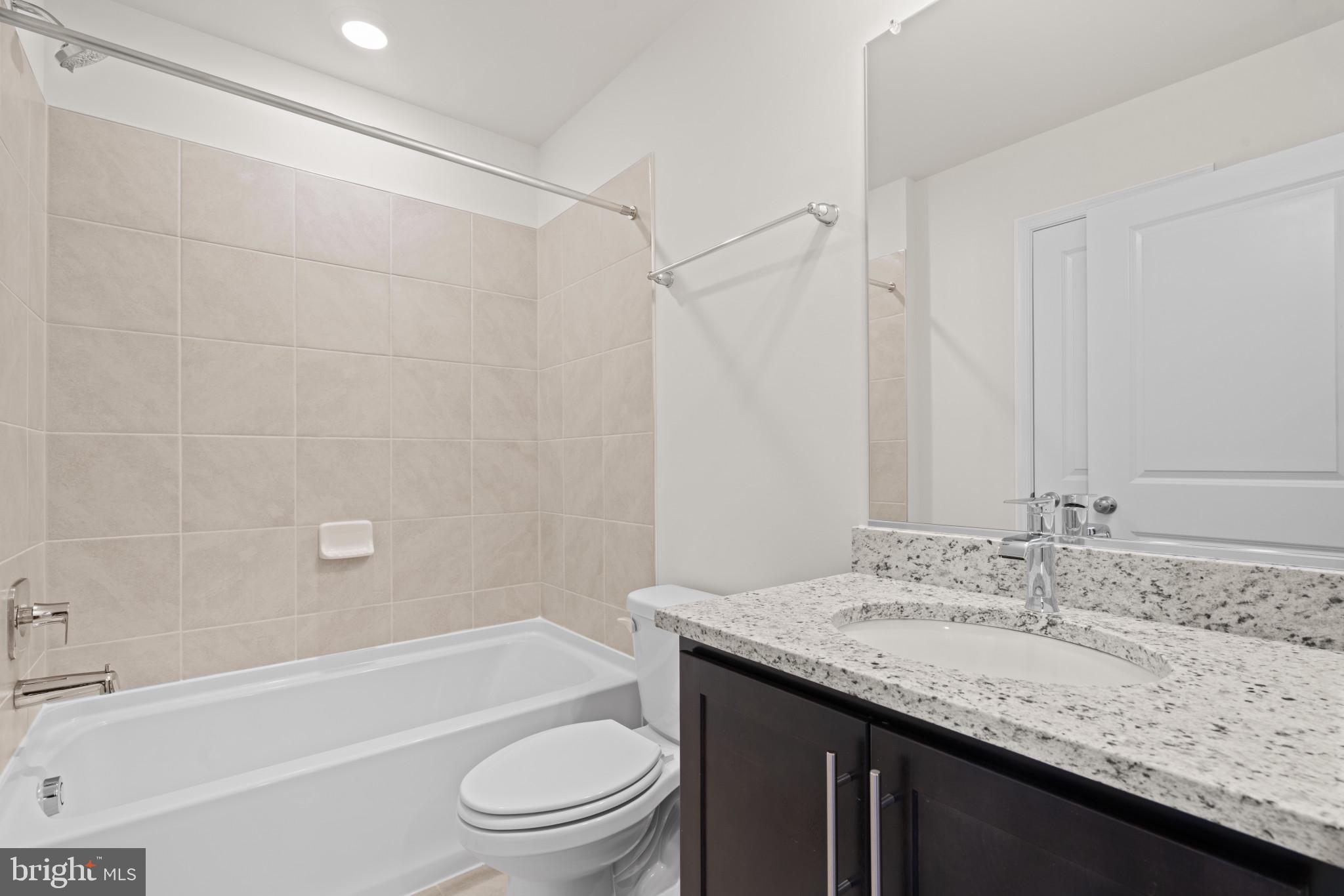 PINEGROVE - Residential