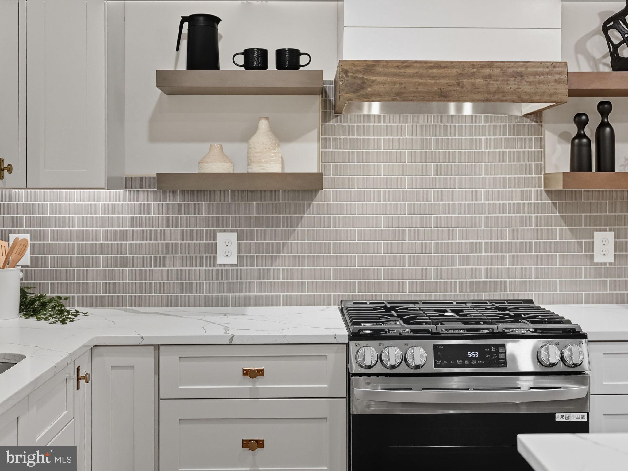 WILLOW WOODS - Residential